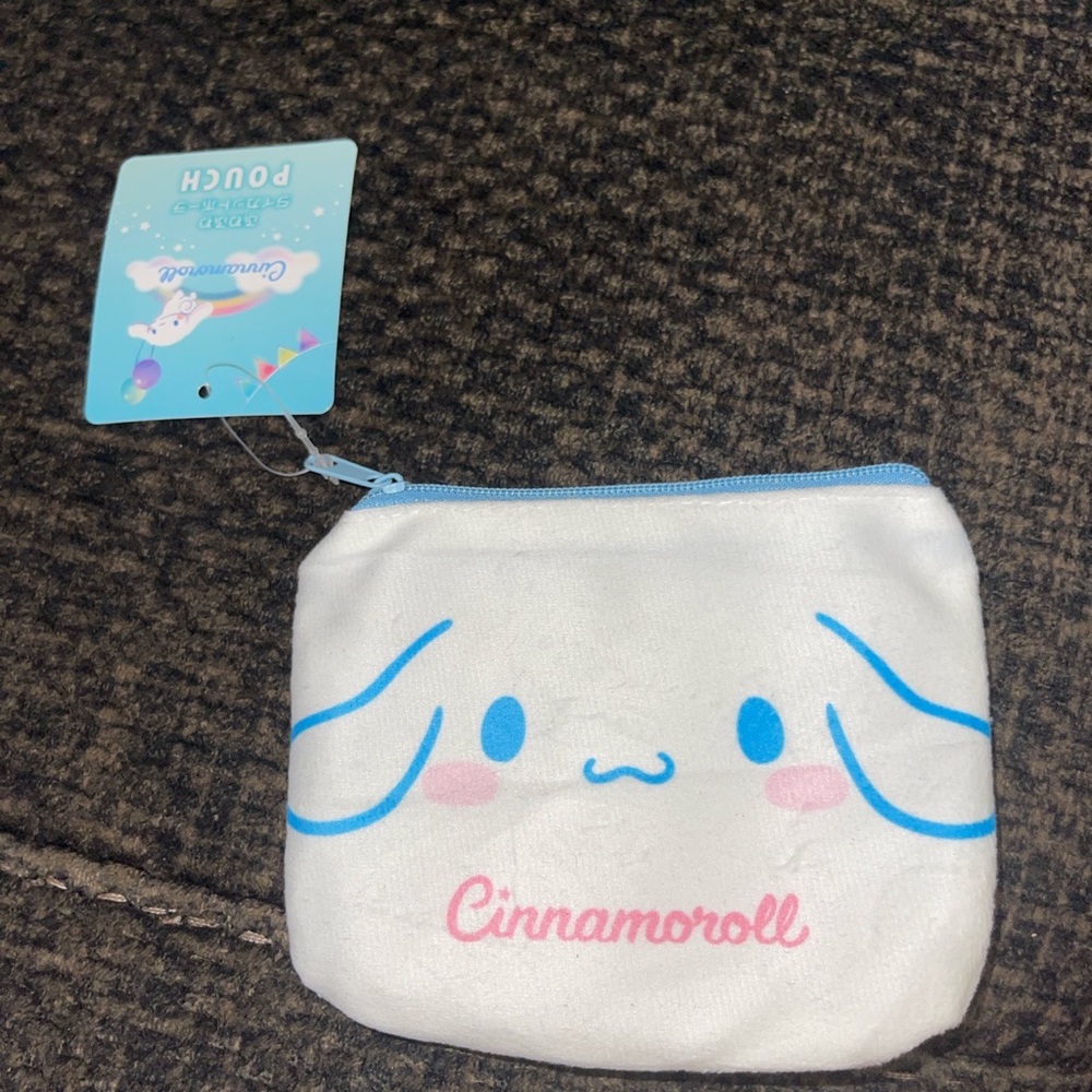 Cinnamoroll pouch